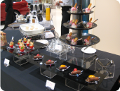 輸入車ディーラーSALEイベント告知グラフィック